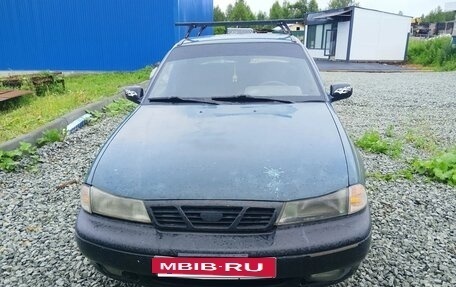 Daewoo Nexia I рестайлинг, 2004 год, 100 000 рублей, 4 фотография
