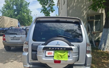 Mitsubishi Pajero IV, 2010 год, 2 000 000 рублей, 2 фотография