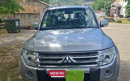 Mitsubishi Pajero IV, 2010 год, 2 000 000 рублей, 6 фотография