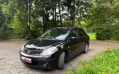 Nissan Tiida, 2011 год, 690 000 рублей, 2 фотография