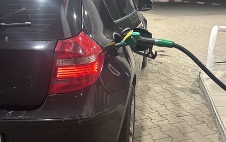 BMW 1 серия, 2010 год, 950 000 рублей, 5 фотография