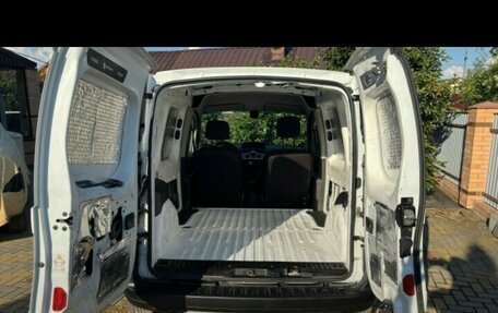 Renault Kangoo II рестайлинг, 2012 год, 485 000 рублей, 6 фотография