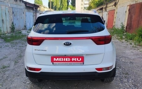 KIA Sportage IV рестайлинг, 2018 год, 2 490 000 рублей, 9 фотография