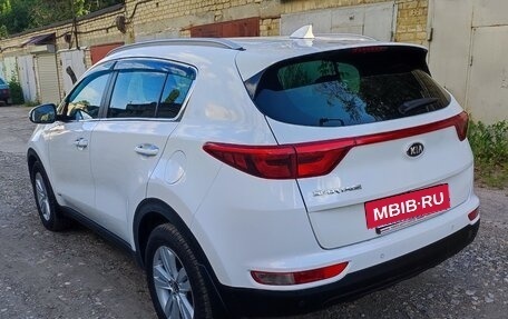 KIA Sportage IV рестайлинг, 2018 год, 2 490 000 рублей, 11 фотография