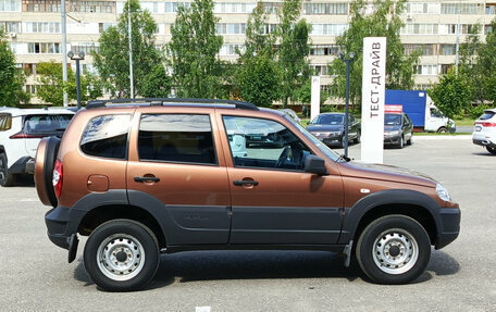 Chevrolet Niva I рестайлинг, 2019 год, 870 000 рублей, 8 фотография