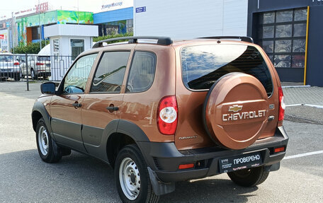 Chevrolet Niva I рестайлинг, 2019 год, 870 000 рублей, 11 фотография