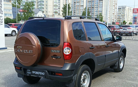 Chevrolet Niva I рестайлинг, 2019 год, 870 000 рублей, 9 фотография