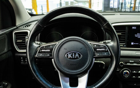 KIA Sportage IV рестайлинг, 2021 год, 2 199 000 рублей, 6 фотография