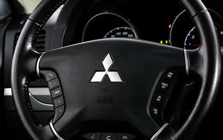 Mitsubishi Pajero IV, 2014 год, 2 399 000 рублей, 12 фотография