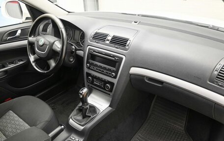 Skoda Octavia, 2011 год, 899 000 рублей, 7 фотография