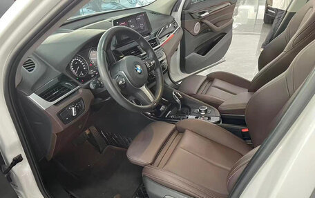 BMW X1, 2022 год, 1 890 000 рублей, 6 фотография