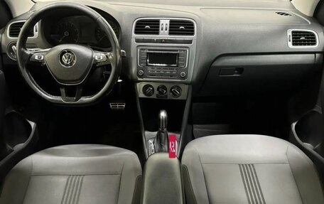Volkswagen Polo VI (EU Market), 2016 год, 877 000 рублей, 7 фотография