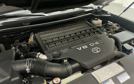 Toyota Land Cruiser 200, 2018 год, 6 750 000 рублей, 28 фотография