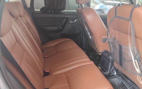 Land Rover Freelander II рестайлинг 2, 2012 год, 900 000 рублей, 8 фотография