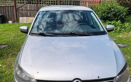 Volkswagen Polo VI (EU Market), 2013 год, 800 000 рублей, 1 фотография