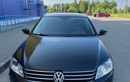Volkswagen Passat B7, 2013 год, 740 000 рублей, 1 фотография