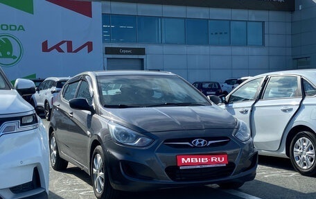 Hyundai Solaris II рестайлинг, 2013 год, 715 000 рублей, 1 фотография