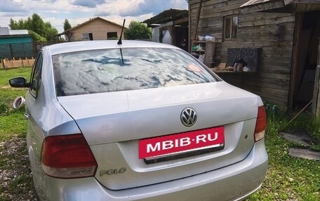 Volkswagen Polo VI (EU Market), 2013 год, 800 000 рублей, 2 фотография