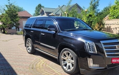 Cadillac Escalade IV, 2016 год, 3 300 000 рублей, 2 фотография