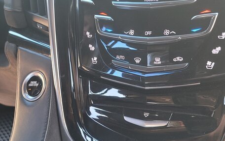Cadillac Escalade IV, 2016 год, 3 300 000 рублей, 8 фотография