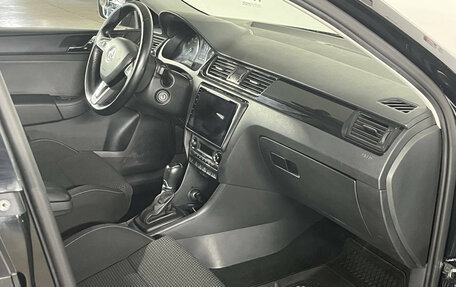 Skoda Rapid I, 2015 год, 899 000 рублей, 12 фотография