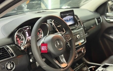 Mercedes-Benz GLE, 2018 год, 4 700 000 рублей, 14 фотография