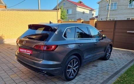 Volkswagen Touareg III, 2019 год, 7 200 000 рублей, 7 фотография