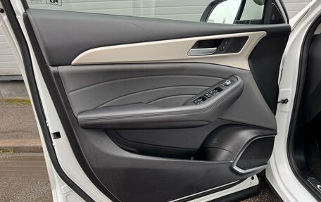 Haval F7 I, 2023 год, 1 749 000 рублей, 15 фотография