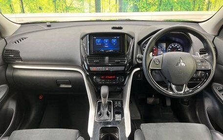 Mitsubishi Eclipse Cross, 2023 год, 1 750 000 рублей, 7 фотография