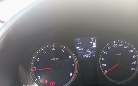 Hyundai Solaris II рестайлинг, 2015 год, 744 000 рублей, 8 фотография