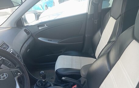 Hyundai Solaris II рестайлинг, 2015 год, 744 000 рублей, 12 фотография