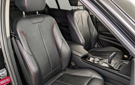 BMW 3 серия, 2018 год, 2 850 000 рублей, 24 фотография