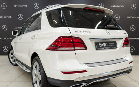 Mercedes-Benz GLE, 2018 год, 4 500 000 рублей, 7 фотография