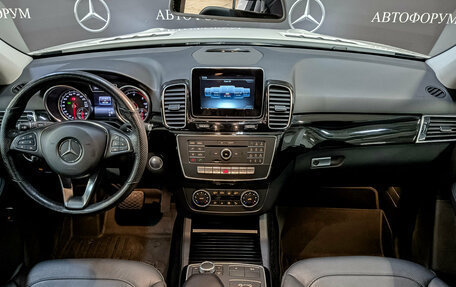 Mercedes-Benz GLE, 2018 год, 4 500 000 рублей, 14 фотография