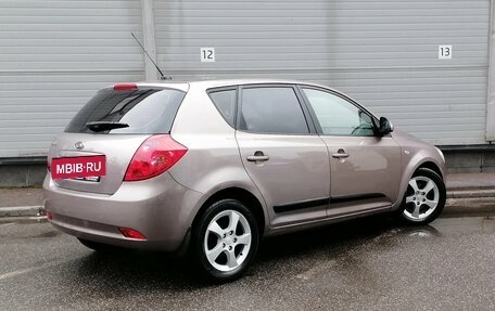 KIA cee'd I рестайлинг, 2008 год, 399 000 рублей, 5 фотография