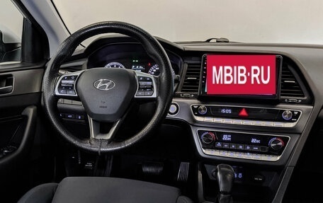 Hyundai Sonata VII, 2019 год, 1 690 000 рублей, 30 фотография