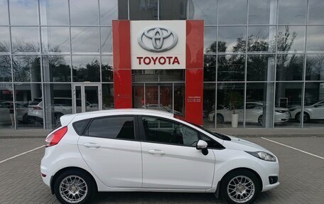 Ford Fiesta, 2015 год, 949 000 рублей, 4 фотография