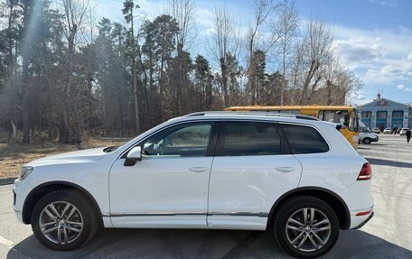Volkswagen Touareg III, 2018 год, 2 600 000 рублей, 2 фотография