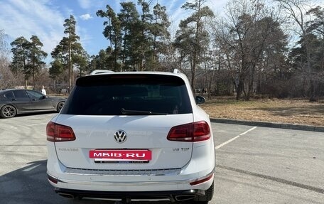 Volkswagen Touareg III, 2018 год, 2 600 000 рублей, 6 фотография
