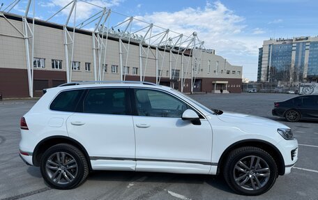 Volkswagen Touareg III, 2018 год, 2 600 000 рублей, 8 фотография