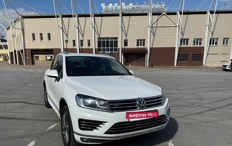 Volkswagen Touareg III, 2018 год, 2 600 000 рублей, 10 фотография