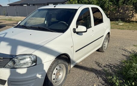 Renault Logan I, 2013 год, 475 000 рублей, 2 фотография