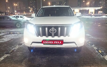 Toyota Land Cruiser Prado 150 рестайлинг 2, 2014 год, 3 500 000 рублей, 10 фотография