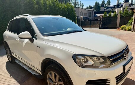 Volkswagen Touareg III, 2014 год, 2 200 000 рублей, 2 фотография