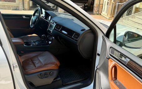 Volkswagen Touareg III, 2014 год, 2 200 000 рублей, 8 фотография