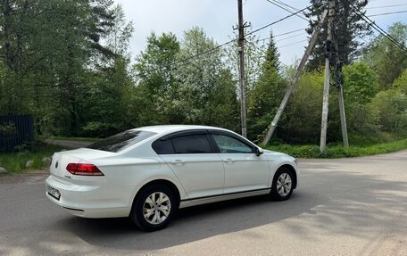 Volkswagen Passat B8 рестайлинг, 2016 год, 1 390 000 рублей, 8 фотография