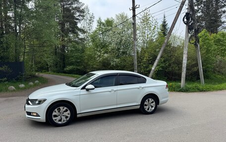 Volkswagen Passat B8 рестайлинг, 2016 год, 1 390 000 рублей, 4 фотография