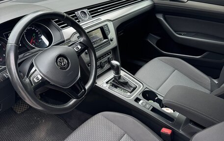 Volkswagen Passat B8 рестайлинг, 2016 год, 1 390 000 рублей, 14 фотография