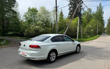 Volkswagen Passat B8 рестайлинг, 2016 год, 1 390 000 рублей, 7 фотография