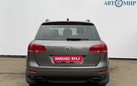 Volkswagen Touareg III, 2012 год, 1 830 000 рублей, 6 фотография
